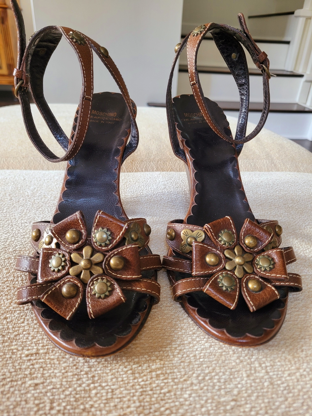 Authentic MOSCHINO СHЕАРАNDСНІС